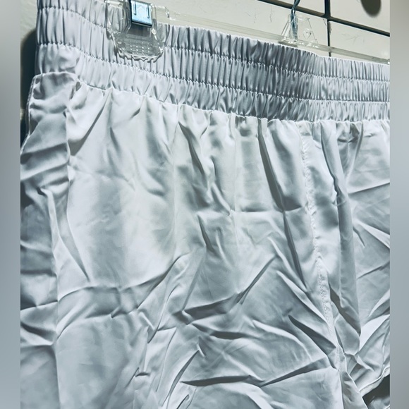 ✅NWT Forever 21 Short Size L - Picture 5 of 8